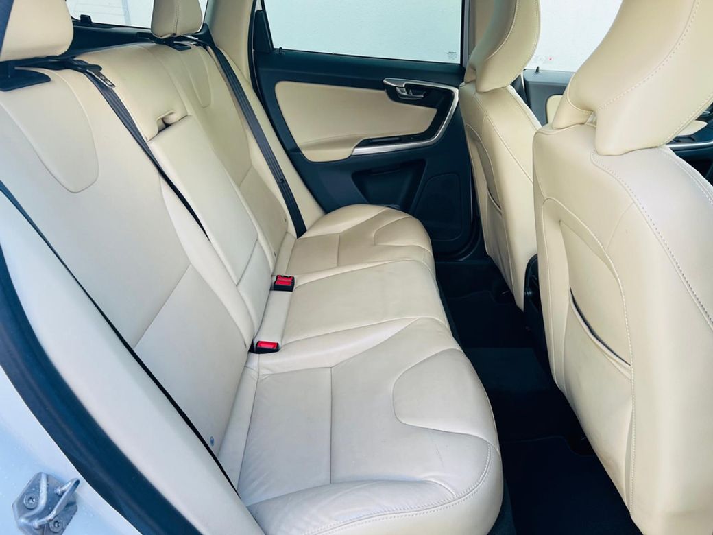2016 Volvo XC60
