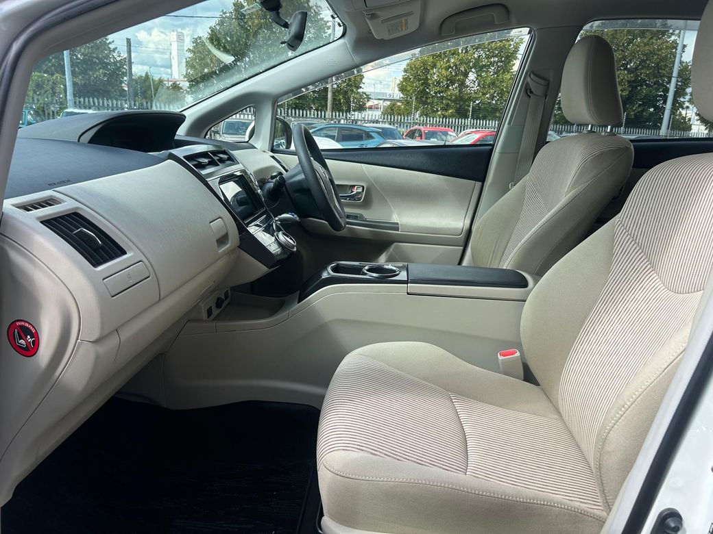2016 Toyota Prius+