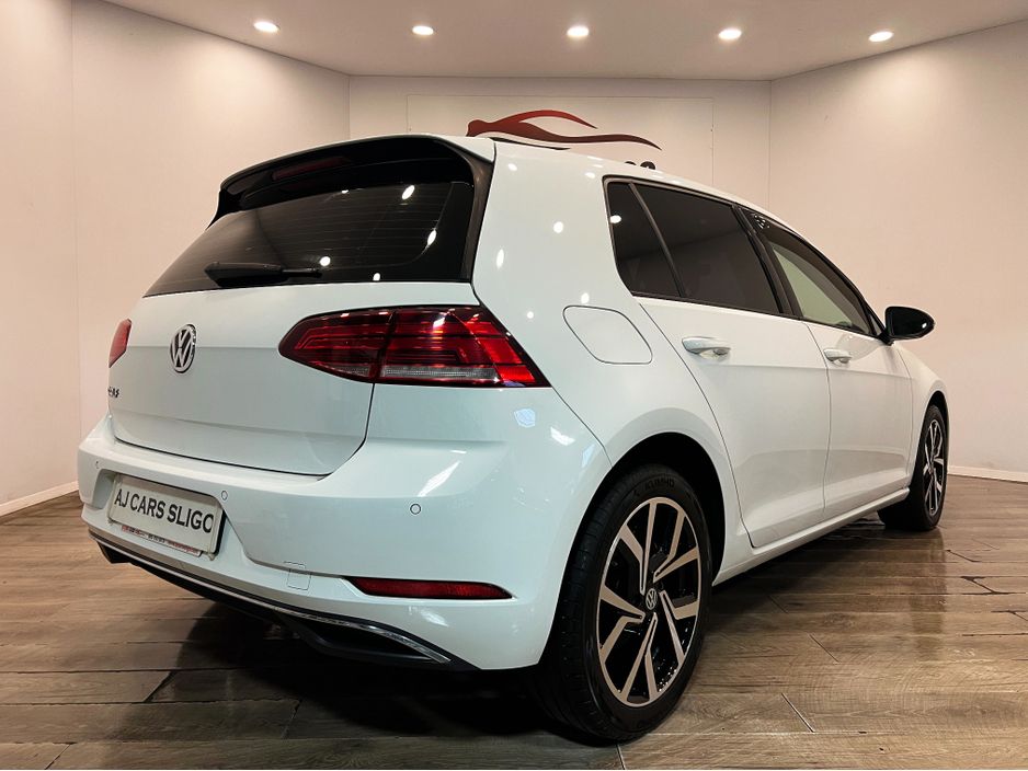 2019 Volkswagen Golf
