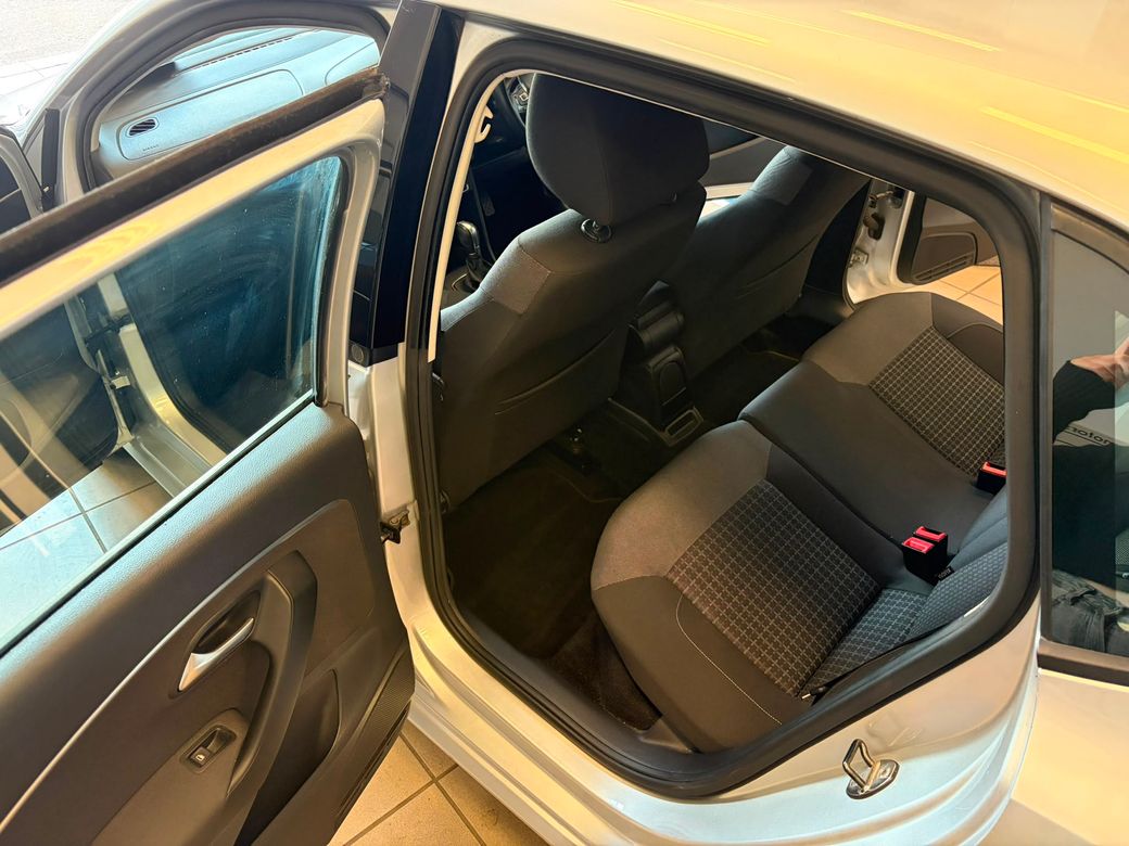 2015 Volkswagen Polo