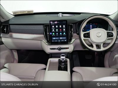 2025 Volvo XC90