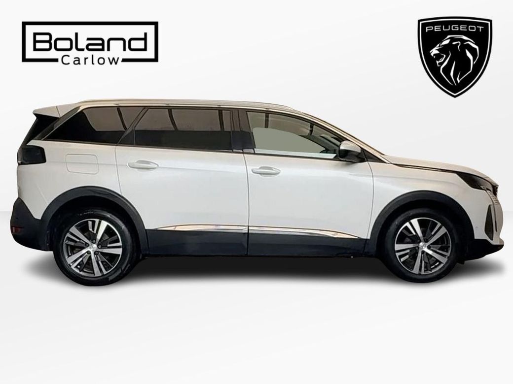 2021 Peugeot 5008