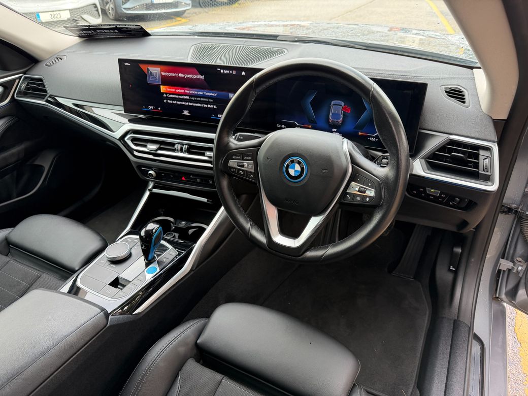 2022 BMW i4