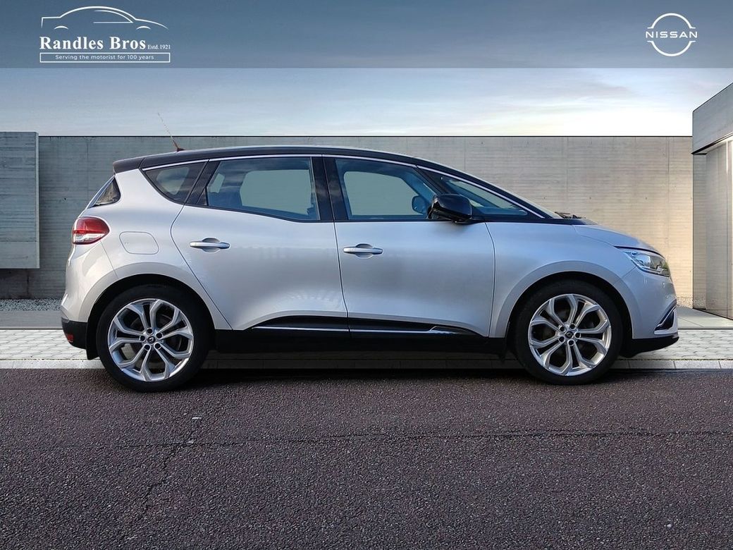 2019 Renault Scenic