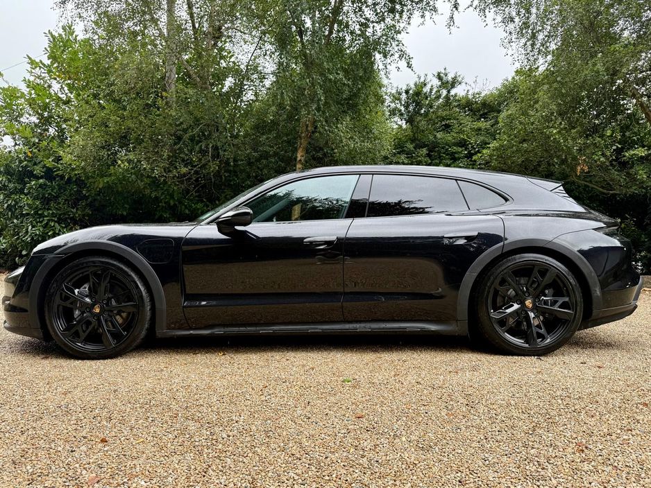 2022 Porsche Taycan