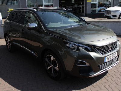 2019 Peugeot 5008