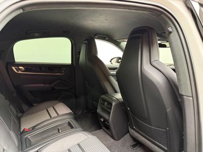 2026 Porsche Cayenne