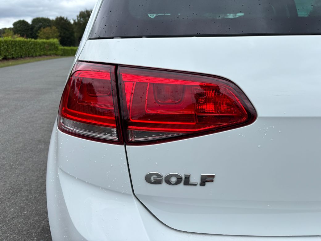 2016 Volkswagen Golf