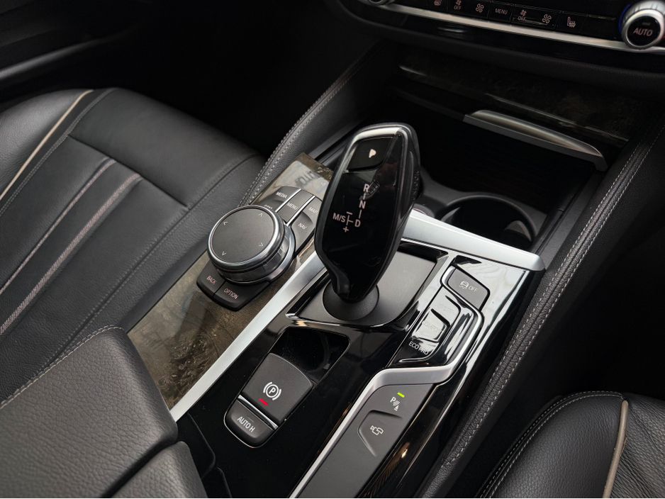2017 BMW 5 Series