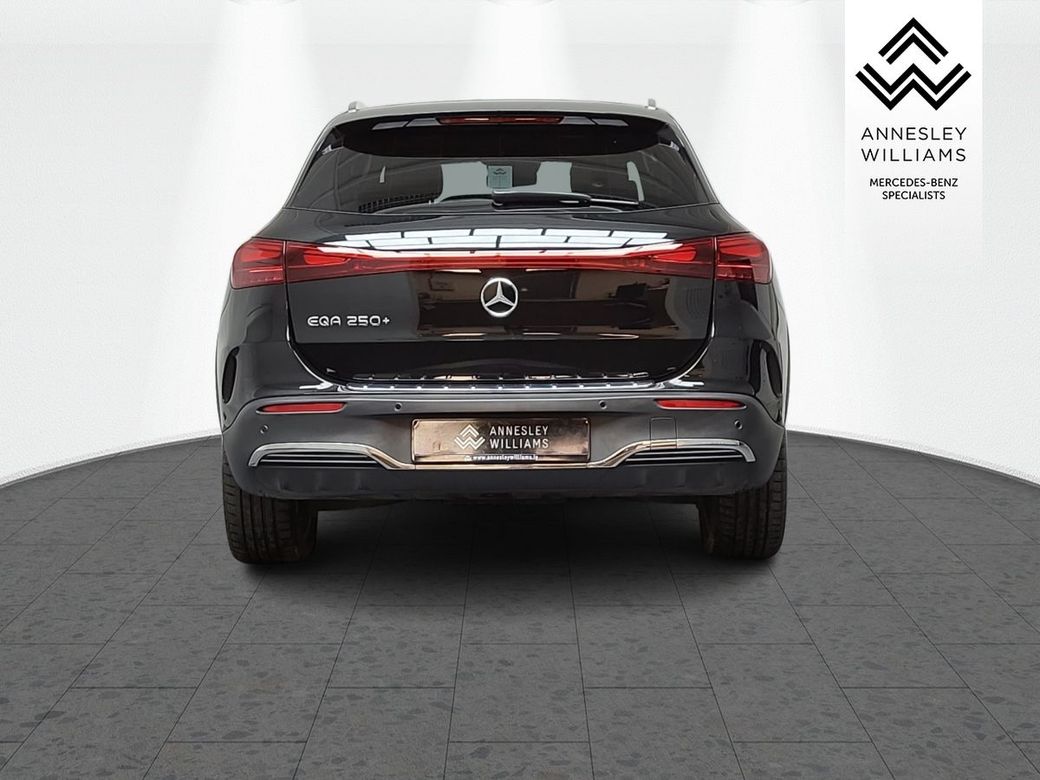 2025 Mercedes-Benz EQA