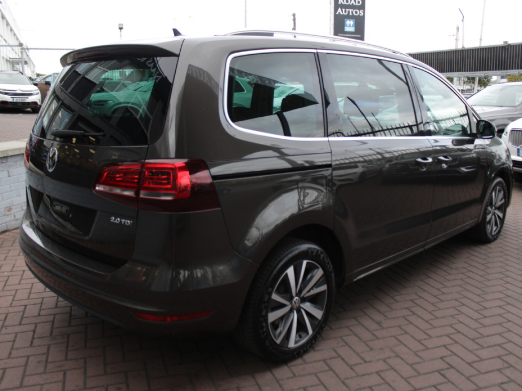 2021 Volkswagen Sharan