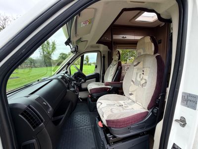 2015 AUTOSLEEPERS NUEVO LOW PROFILE R.H.D MANUAL