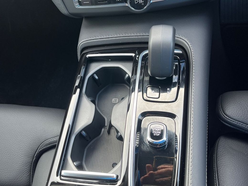 2026 Volvo V90
