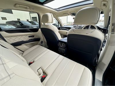 2022 Bentley Bentayga
