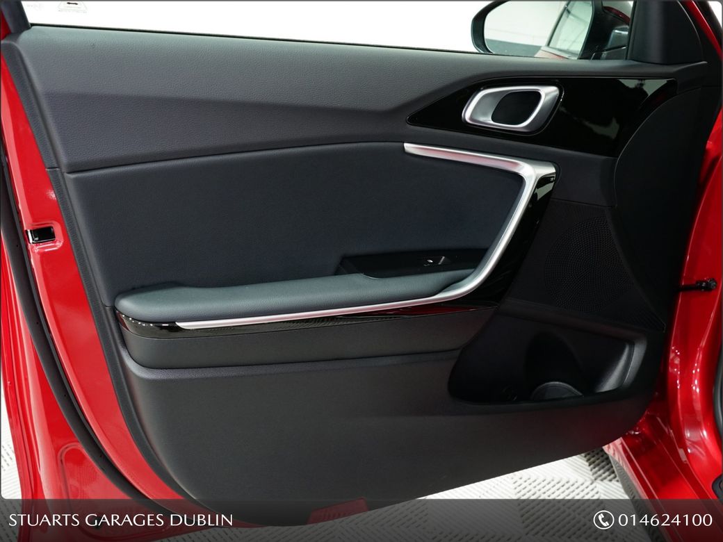 2023 Kia Ceed