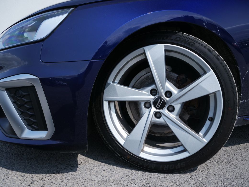 2022 Audi A4