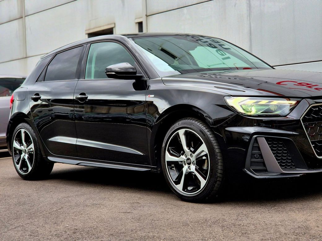 2023 Audi A1