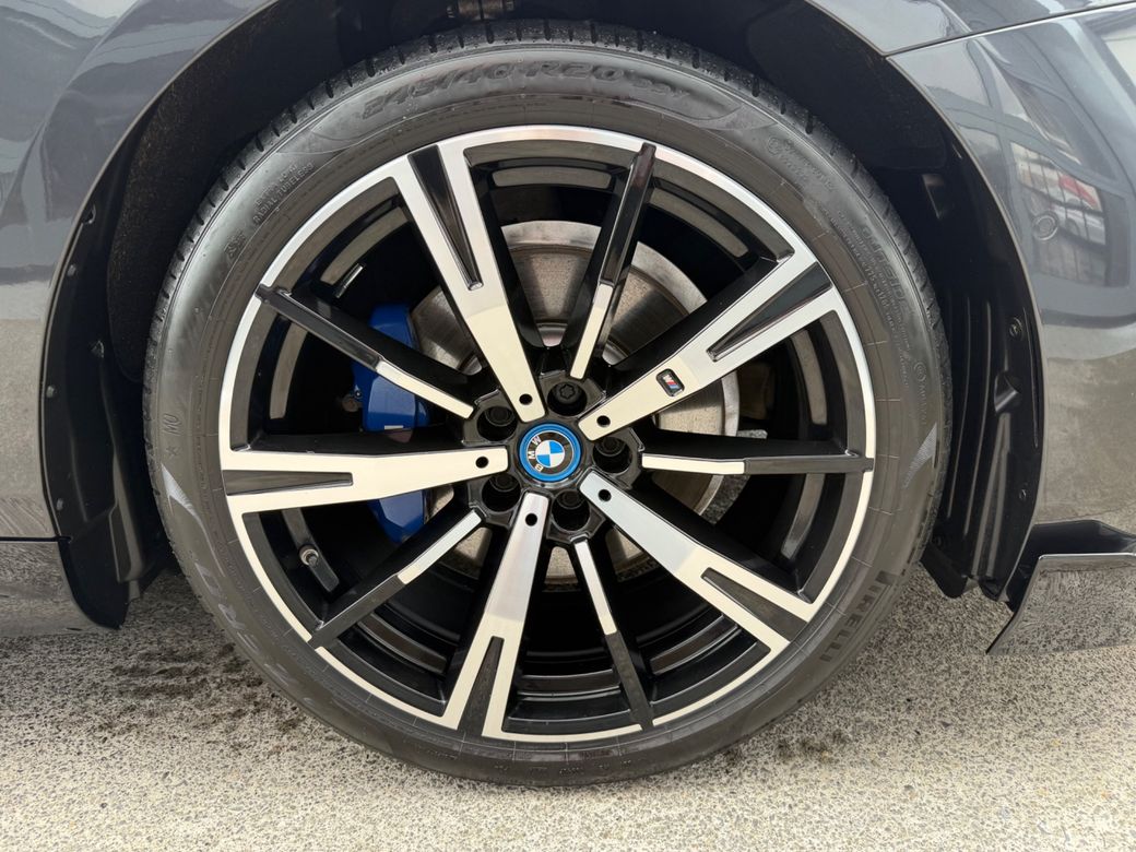 2025 BMW 5 Series