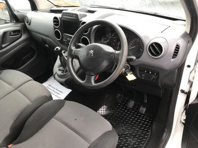 2017 Peugeot Partner