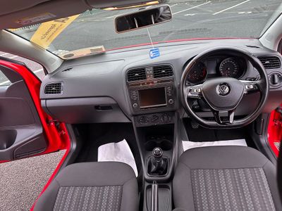 2017 Volkswagen Polo