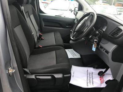 2022 Opel Vivaro