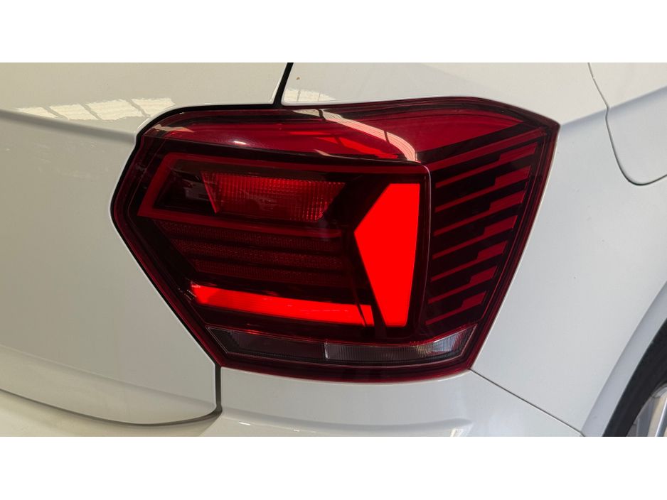 2018 Volkswagen Polo