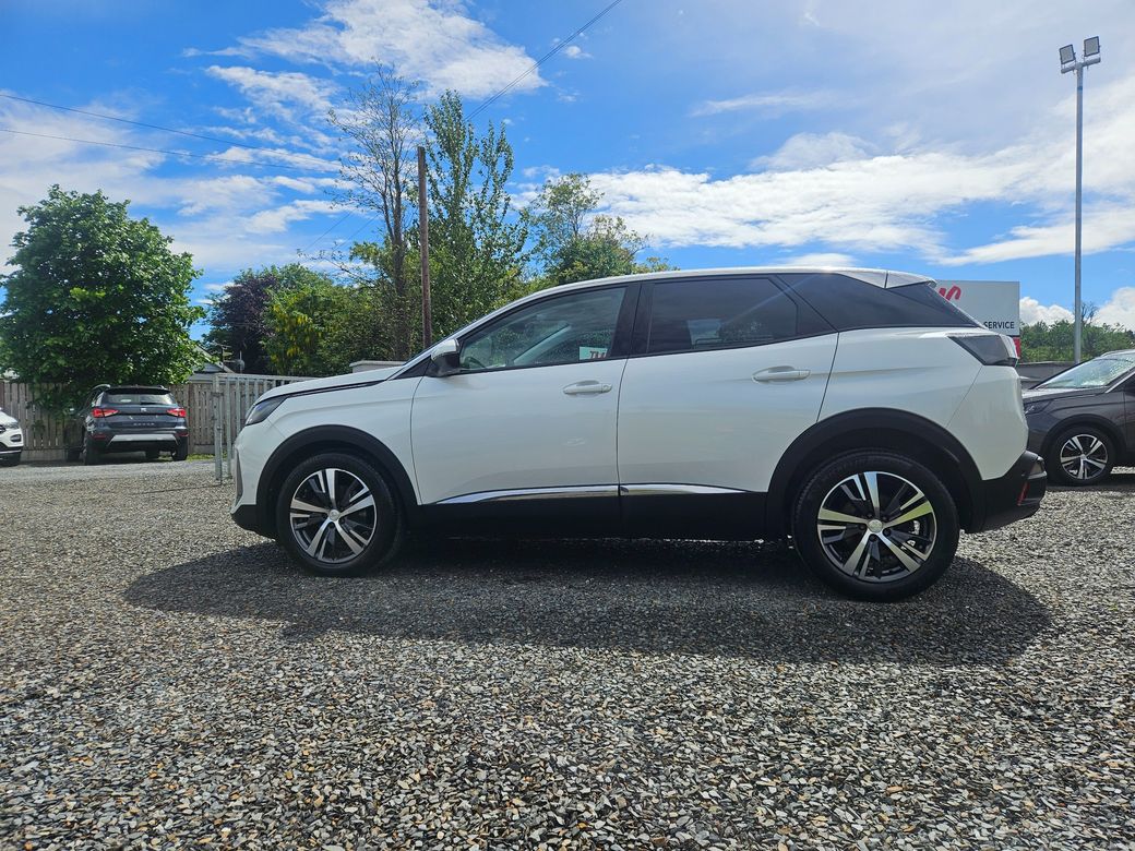 2021 Peugeot 5008