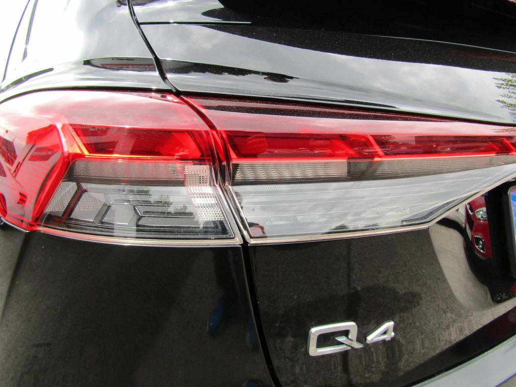 2022 Audi Q4