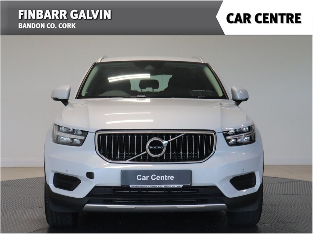 2022 Volvo XC40