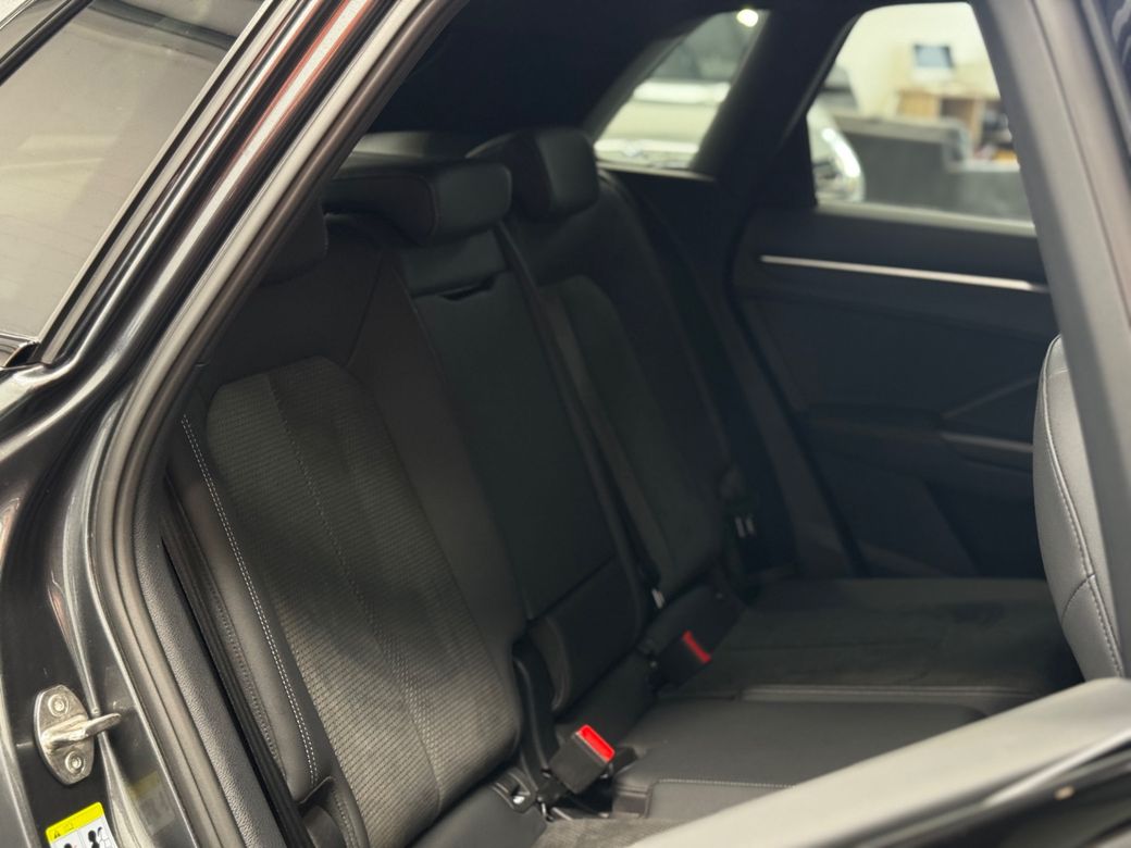 2022 Audi Q3