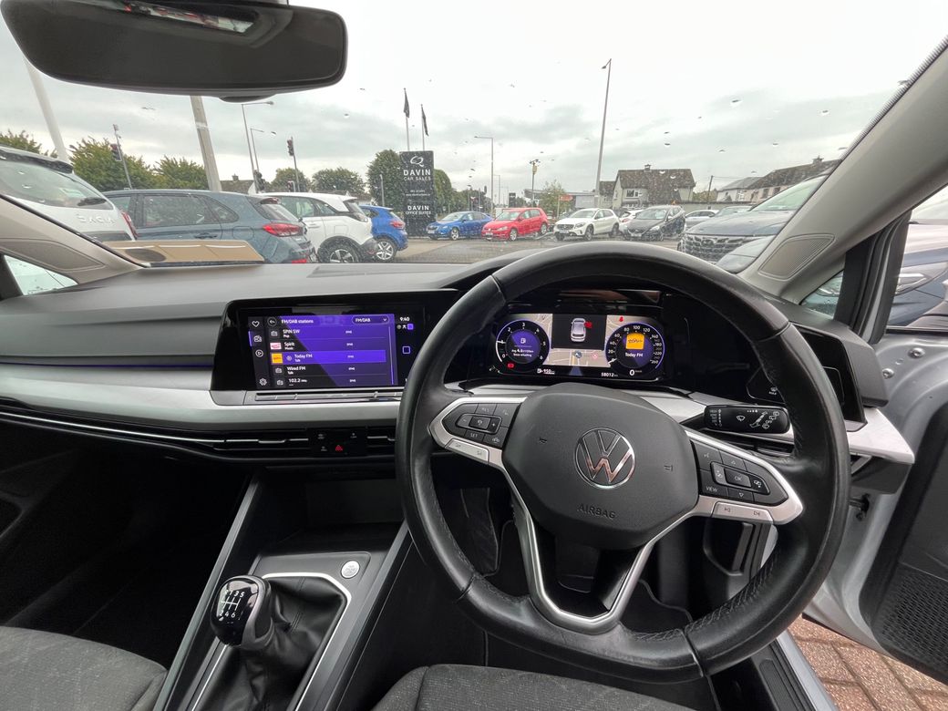 2023 Volkswagen Golf