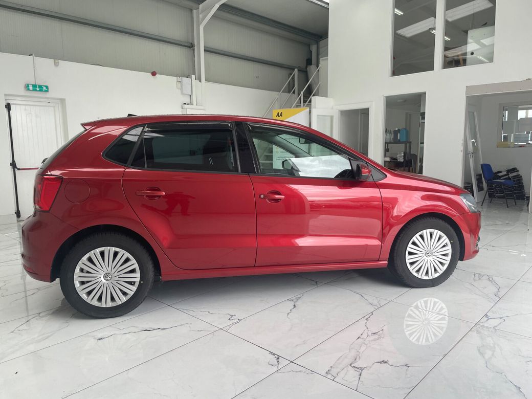 2016 Volkswagen Polo