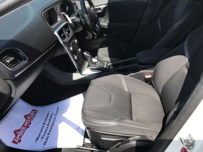 2016 Volvo V40