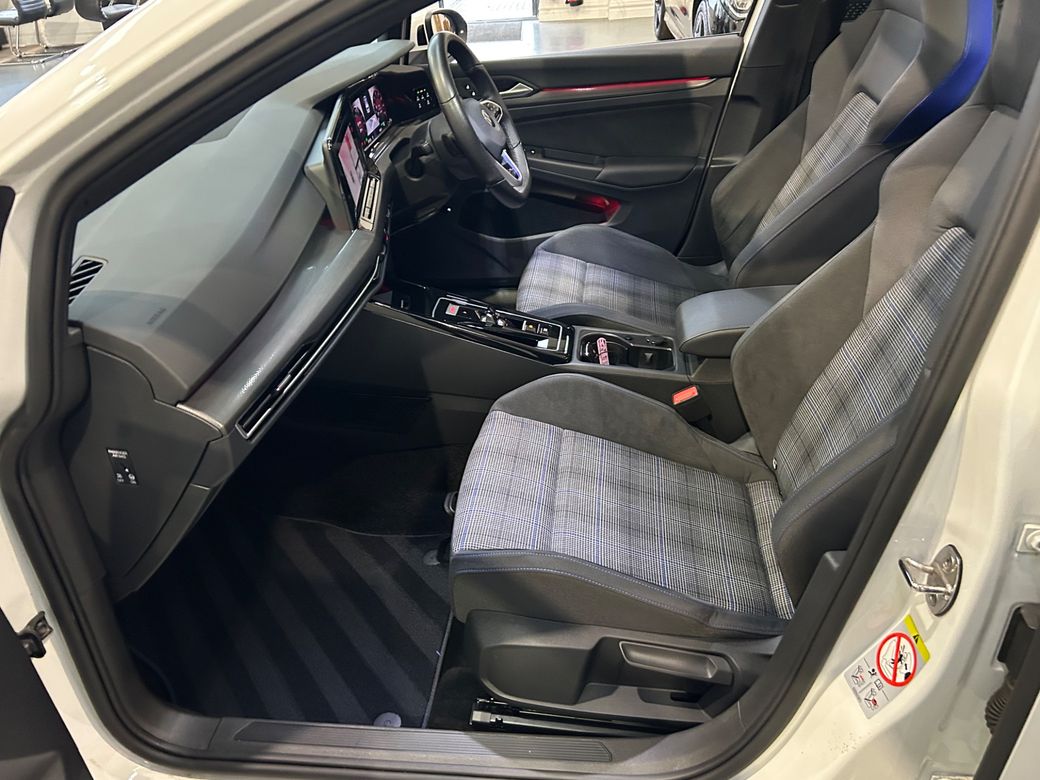 2022 Volkswagen Golf