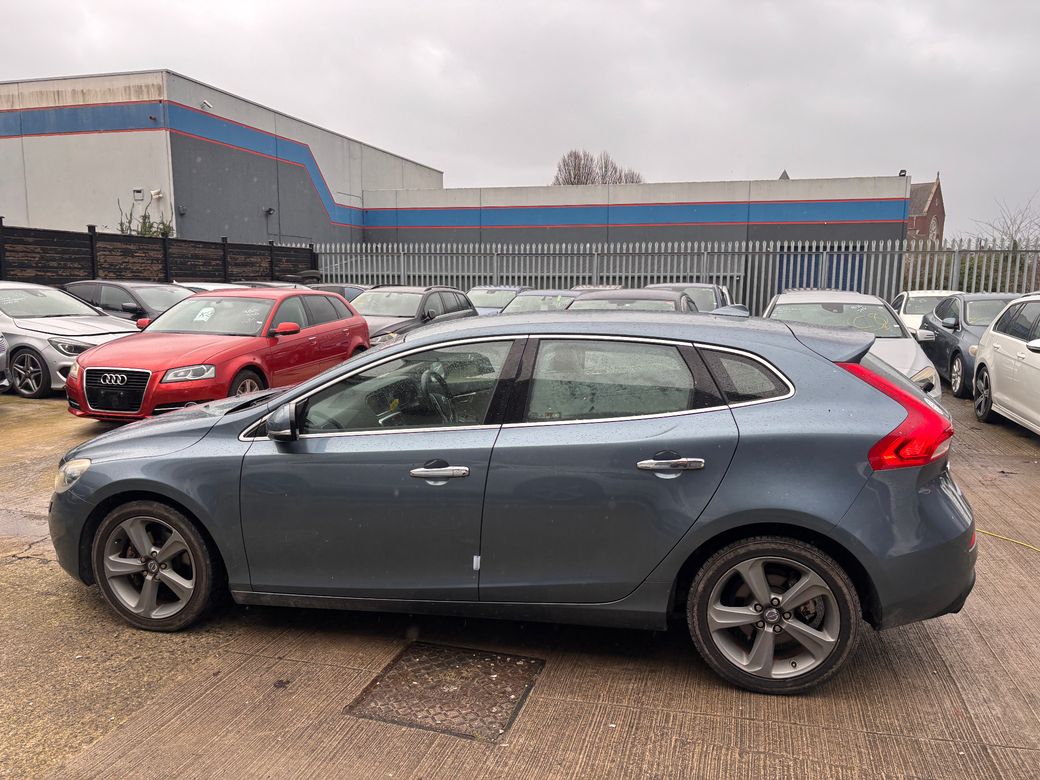 2014 Volvo V40