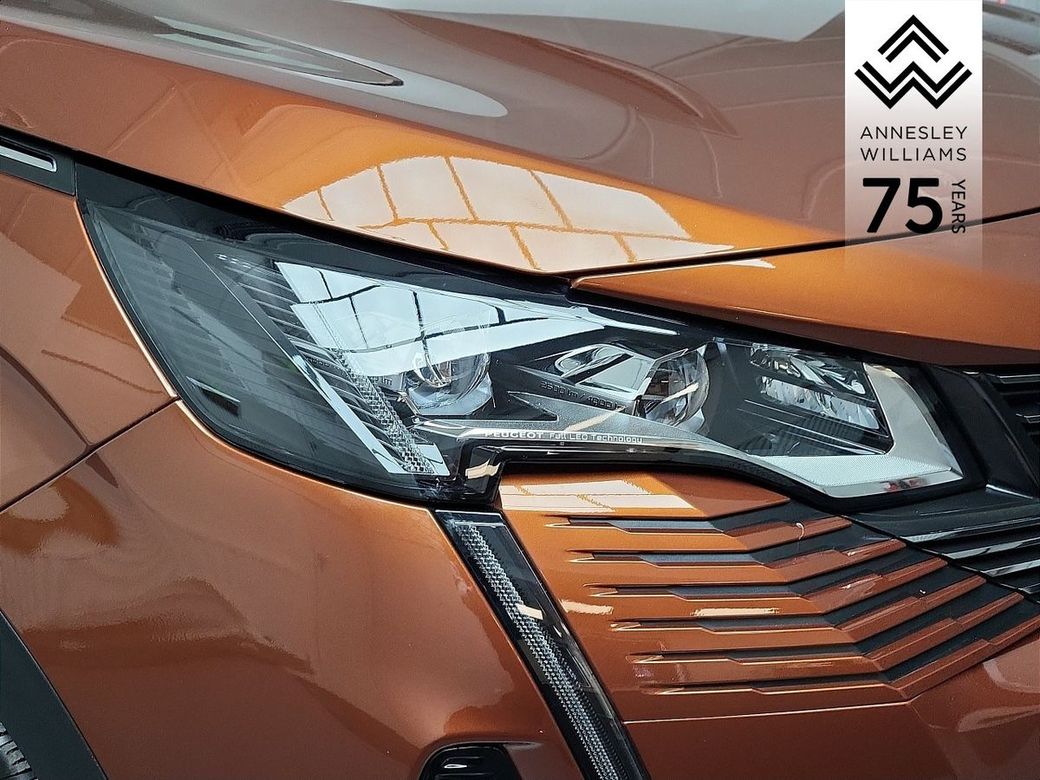2023 Peugeot 5008