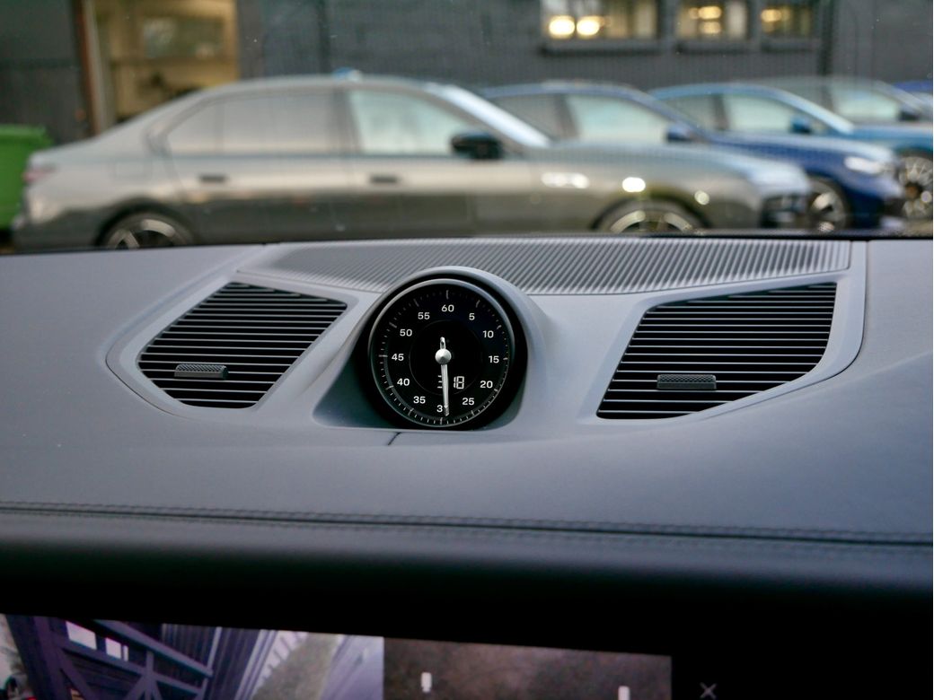 2025 Porsche Cayenne