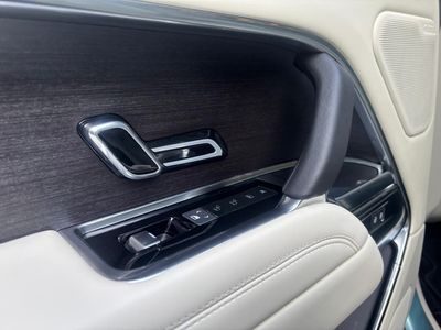 2025 Land Rover Range Rover