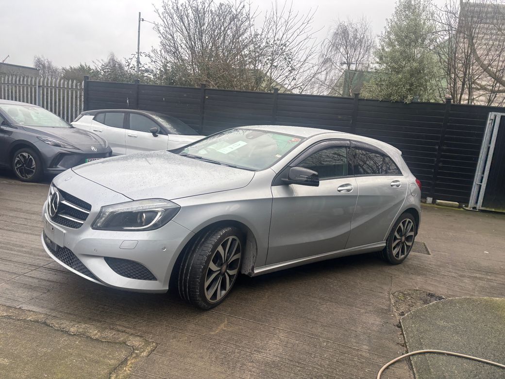 2014 Mercedes-Benz A 180