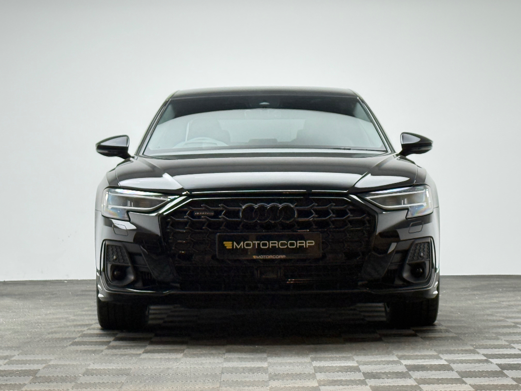 2025 Audi A8