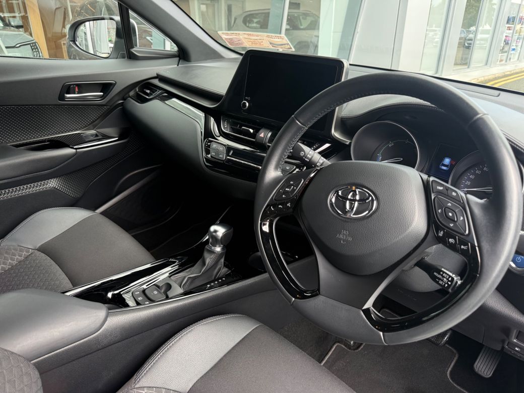 2023 Toyota C-HR