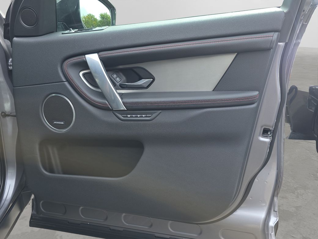 2022 Land Rover Discovery Sport