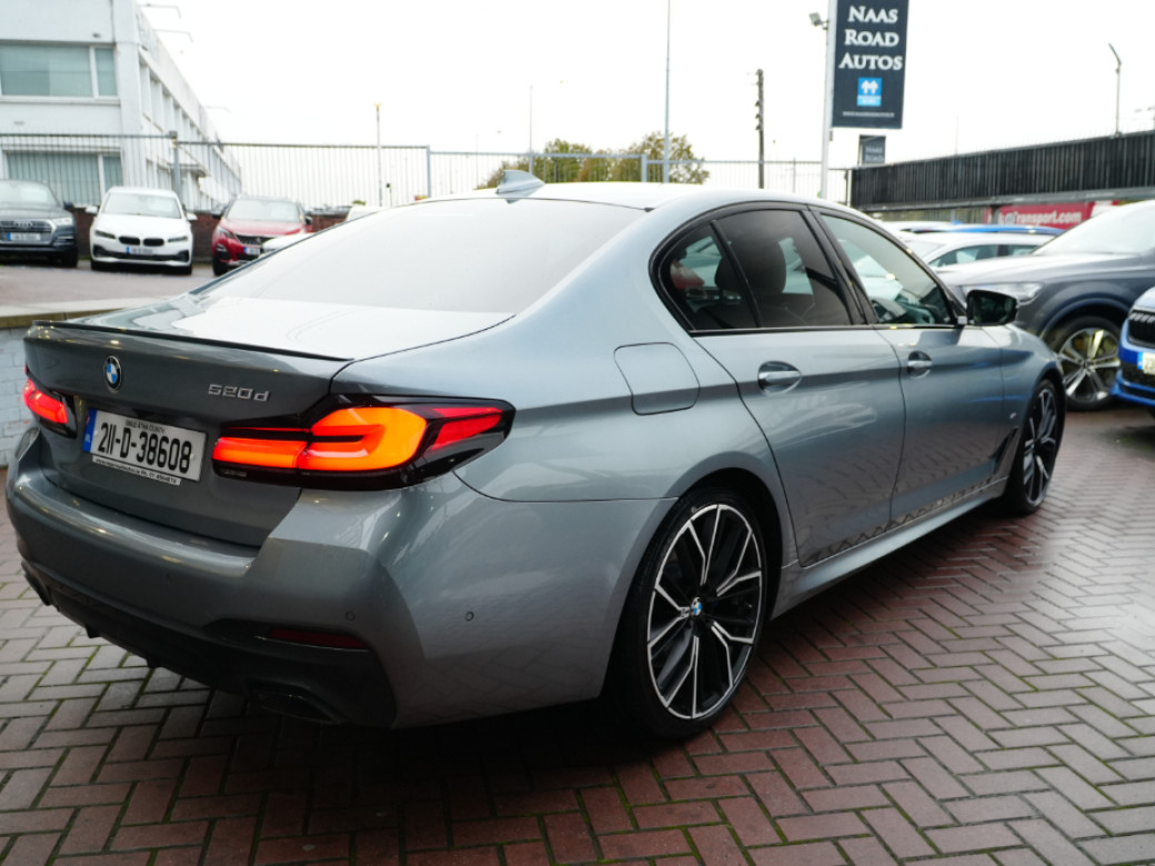 2021 BMW 5 Series