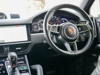 2020 Porsche Cayenne