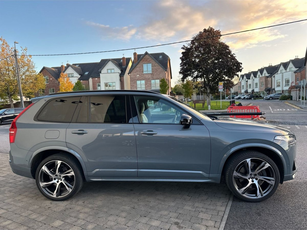 2021 Volvo XC90