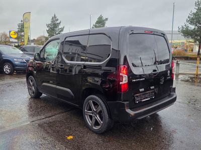 2021 Peugeot Partner