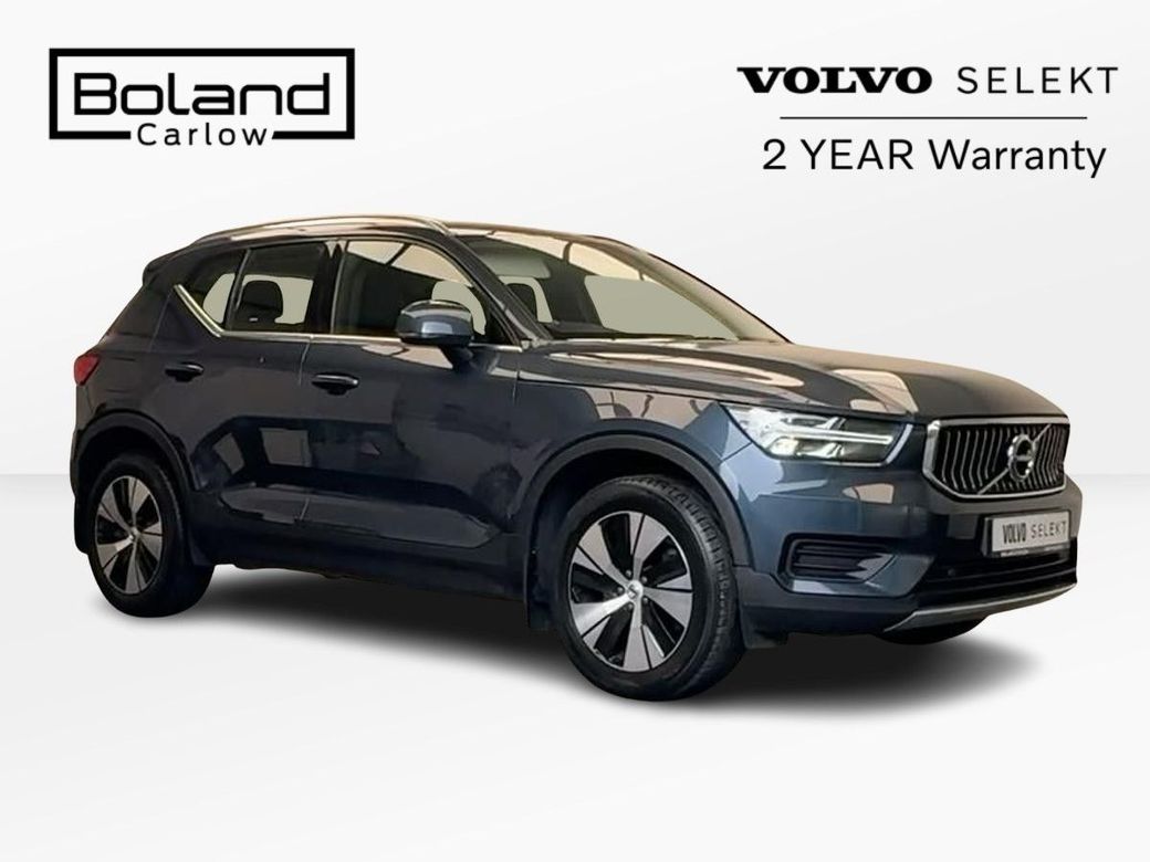 2022 Volvo XC40