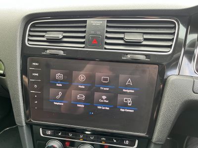 2020 Volkswagen Golf