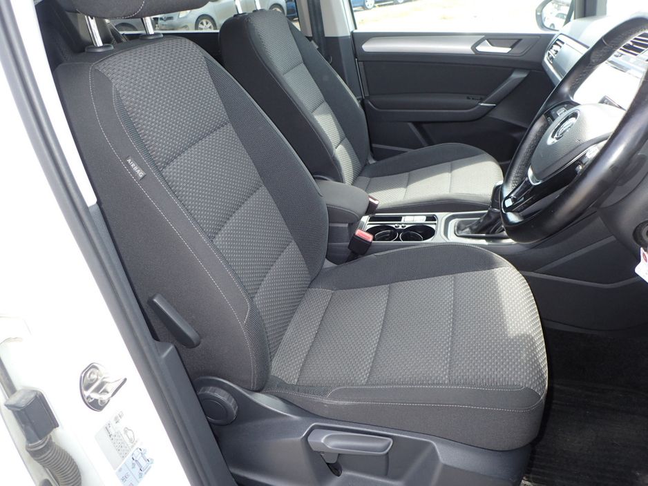 2018 Volkswagen Touran