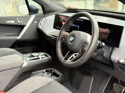 2025 BMW iX